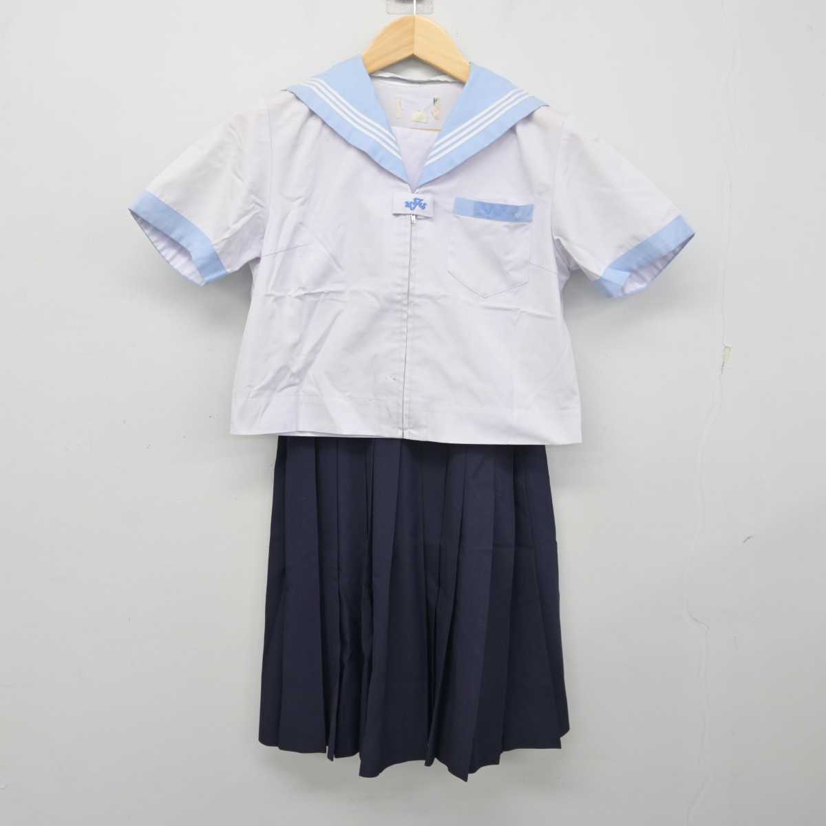 【中古】東京都 牛込第一中学校 女子制服 2点 (セーラー服・スカート) sf055244