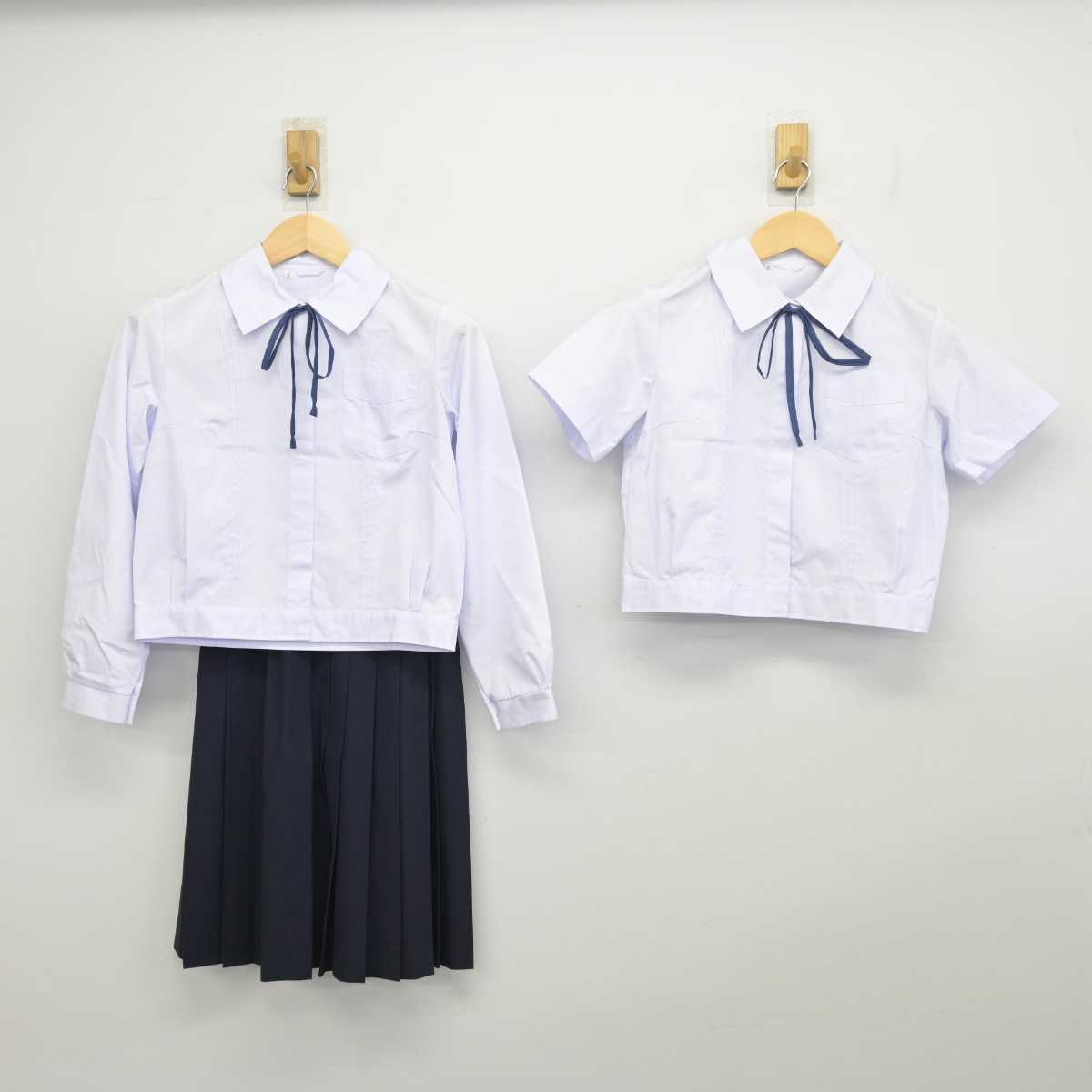 【中古】大阪府 金岡南中学校 女子制服 5点 (シャツ・シャツ・スカート) sf055256