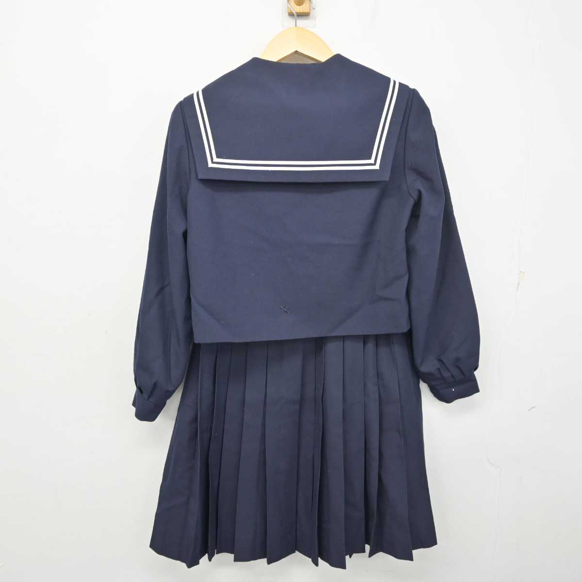 【中古】愛知県 はとり中学校 女子制服 3点 (セーラー服・スカート) sf055338