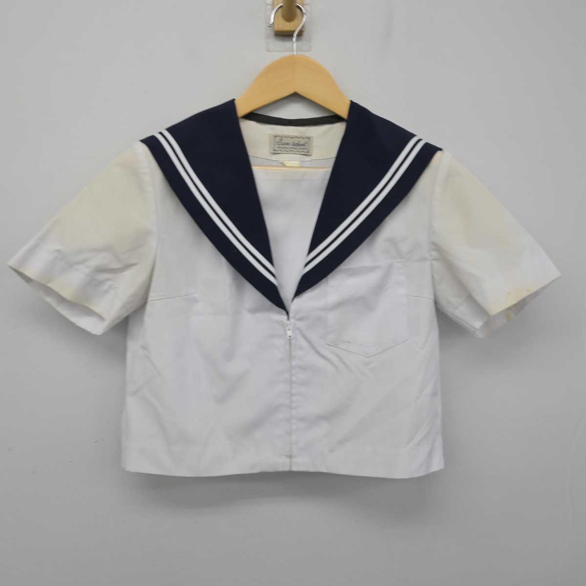 【中古】愛知県 はとり中学校 女子制服 2点 (セーラー服・スカート) sf055339