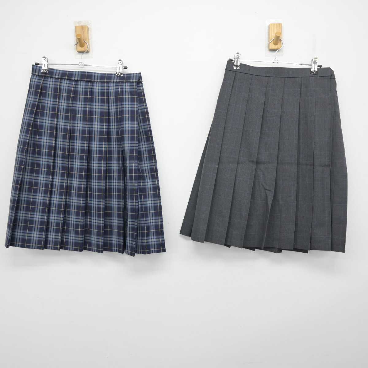 【中古】兵庫県 須磨学園高等学校 女子制服 4点 (ブレザー・スカート) sf055347