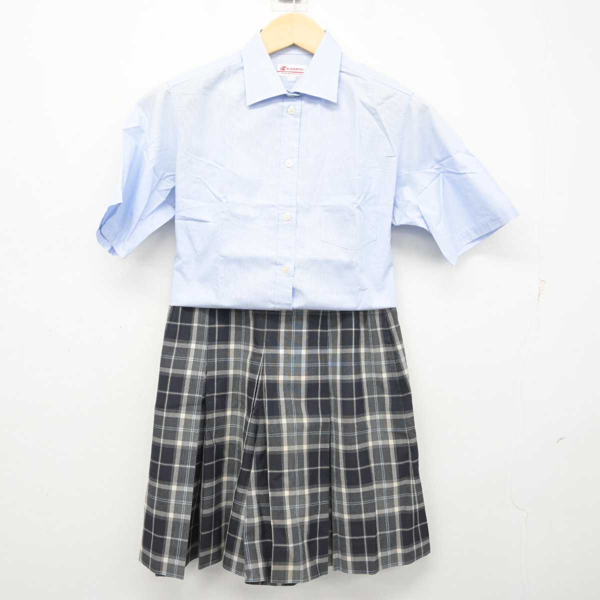 【中古】千葉県 茂原北陵高等学校 女子制服 3点 (シャツ・スカート) sf055395