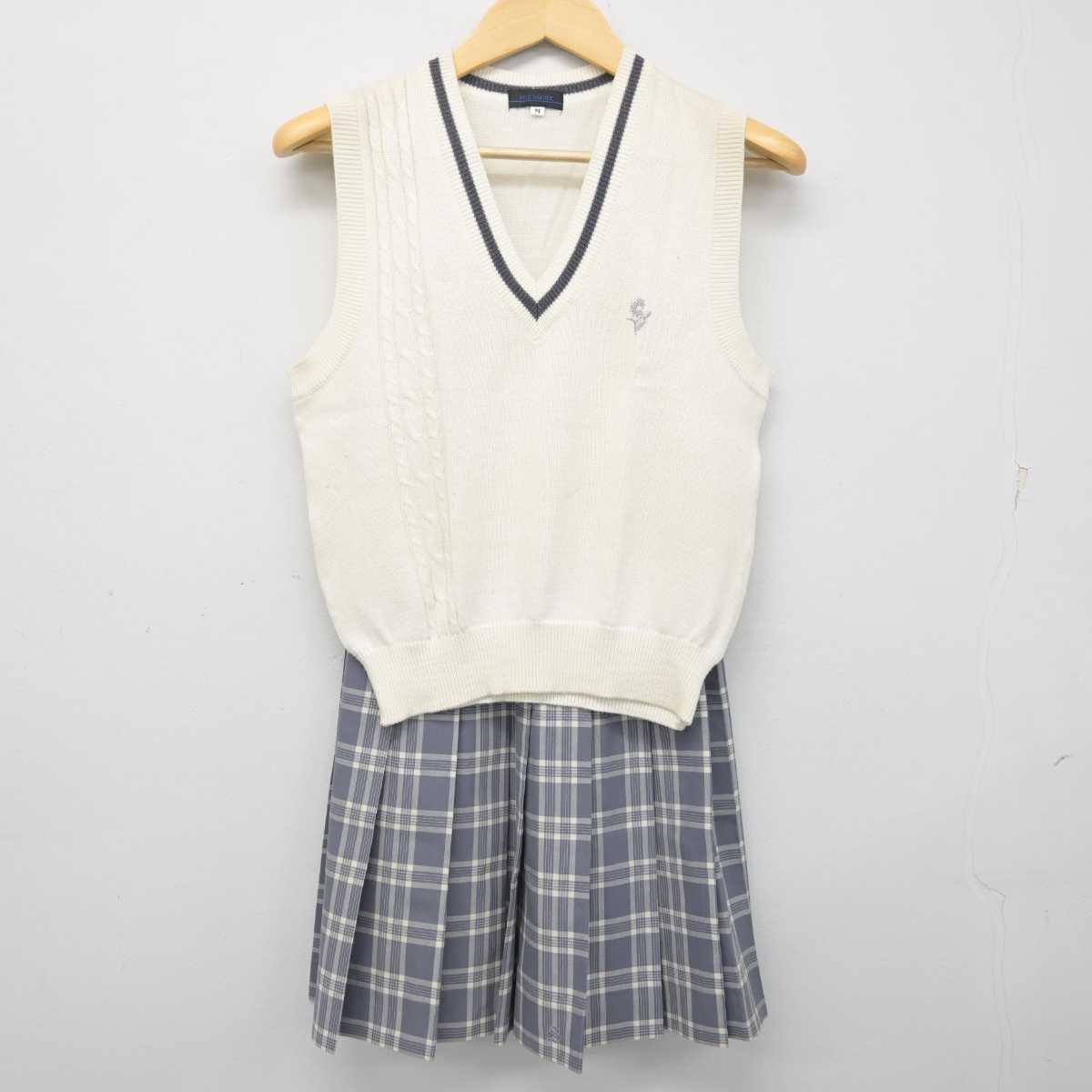 【中古】神奈川県 相模女子大学高等部 女子制服 4点 (ニットベスト・スカート) sf055405