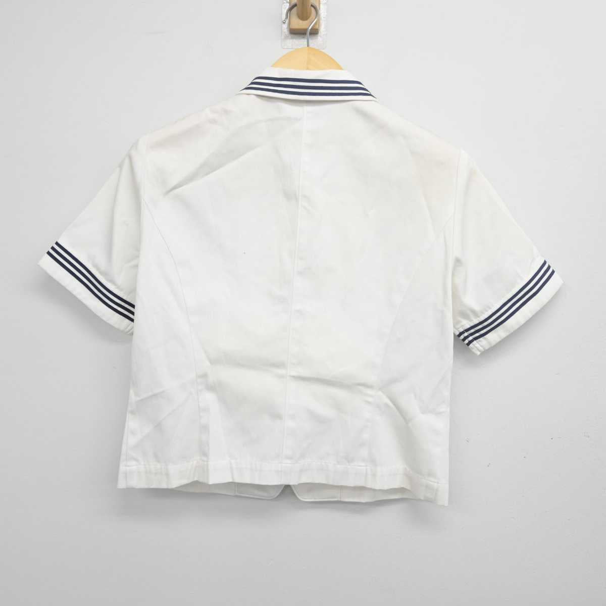 【中古】東京都 日本大学第三高等学校  女子制服 2点 (ニット・シャツ) sf055535