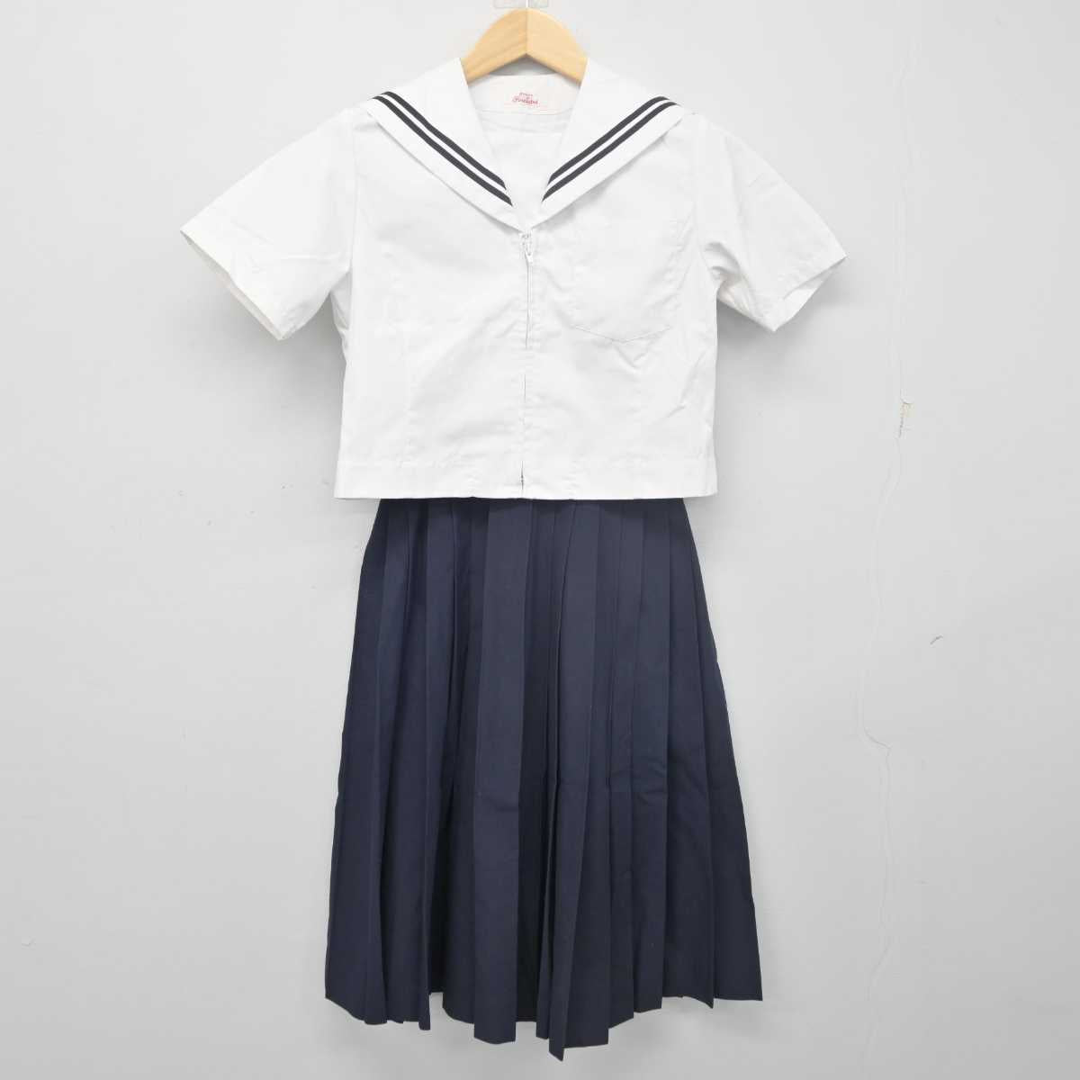 【中古】愛知県 大府中学校 女子制服 2点 (セーラー服・スカート) sf055606