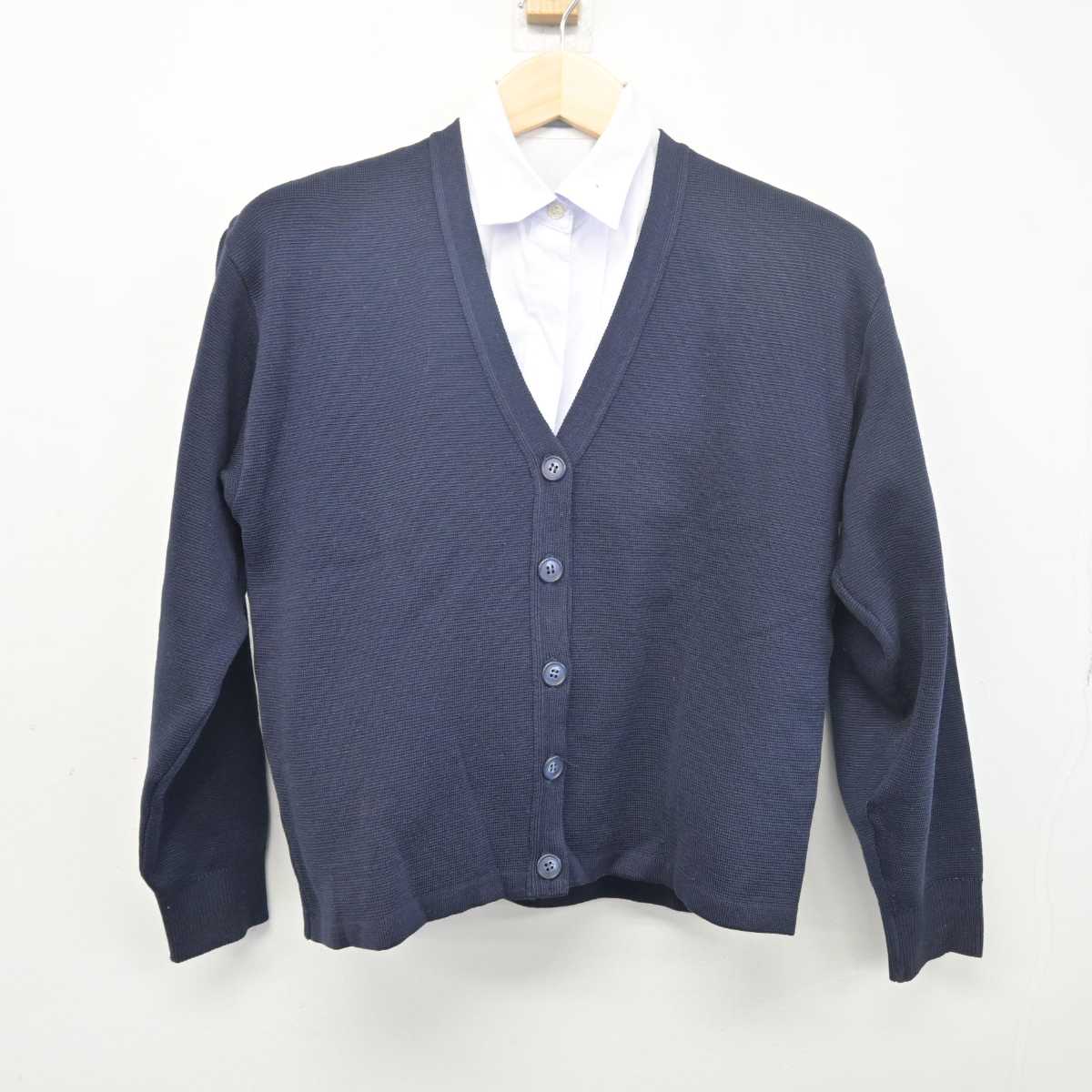 【中古】大阪府 四天王高等学校 女子制服 2点 (ニット・シャツ) sf055651