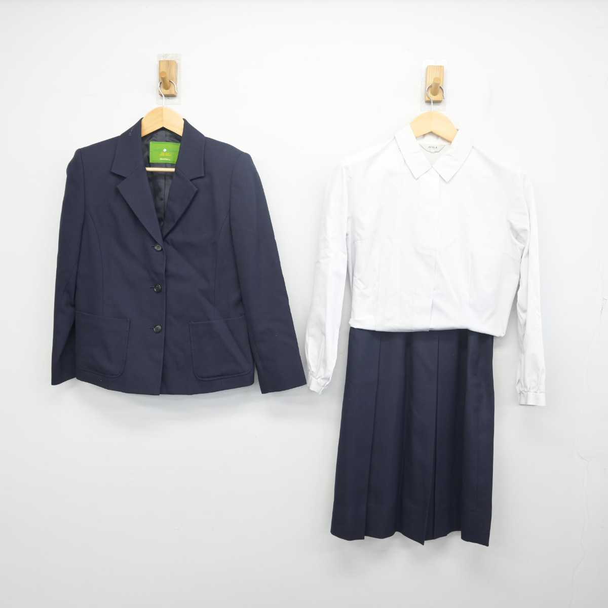 【中古】鹿児島県 鹿児島女子高等学校 女子制服 3点 (ブレザー・シャツ・スカート) sf055659