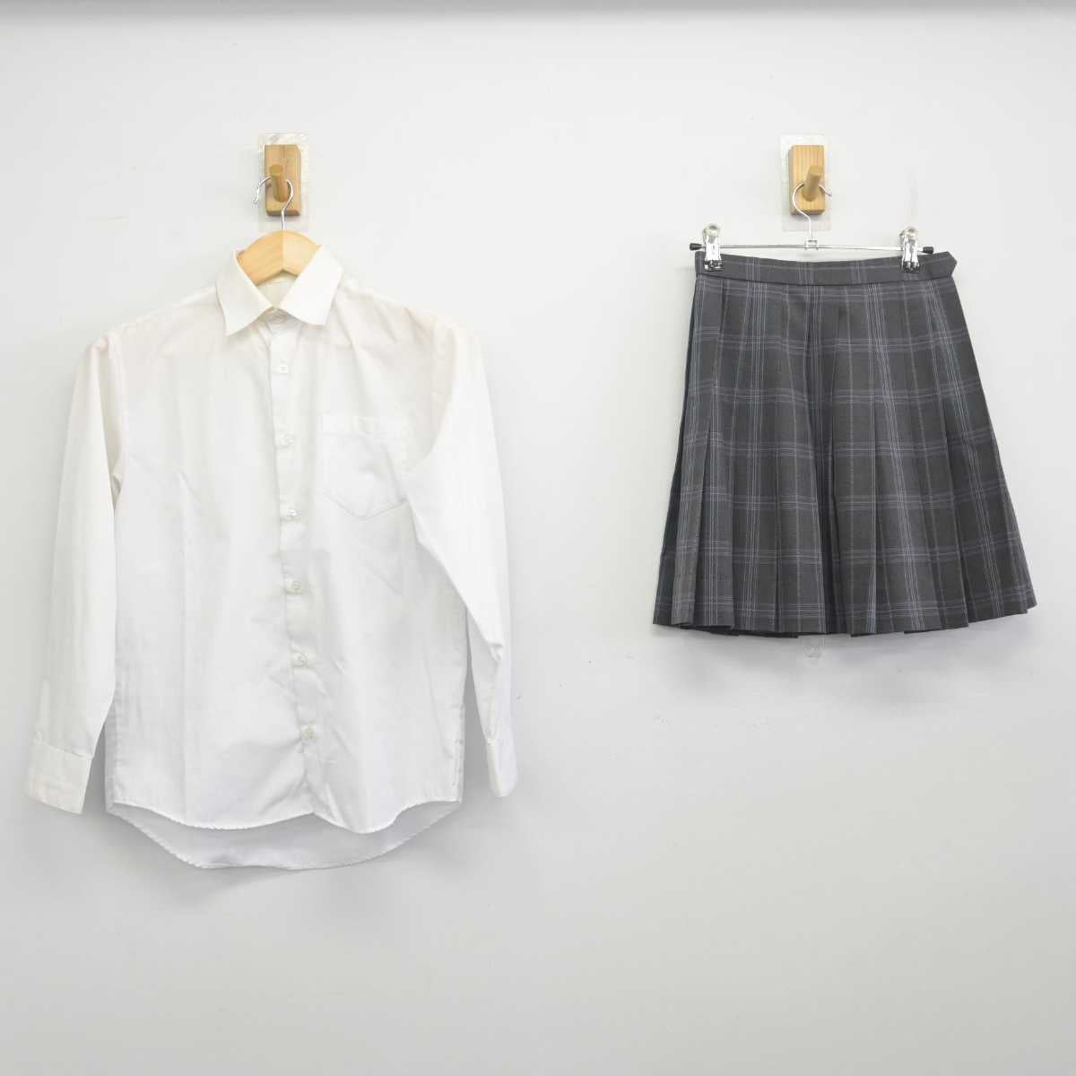 【中古】神奈川県 矢向中学校 女子制服 2点 (シャツ・スカート) sf055727