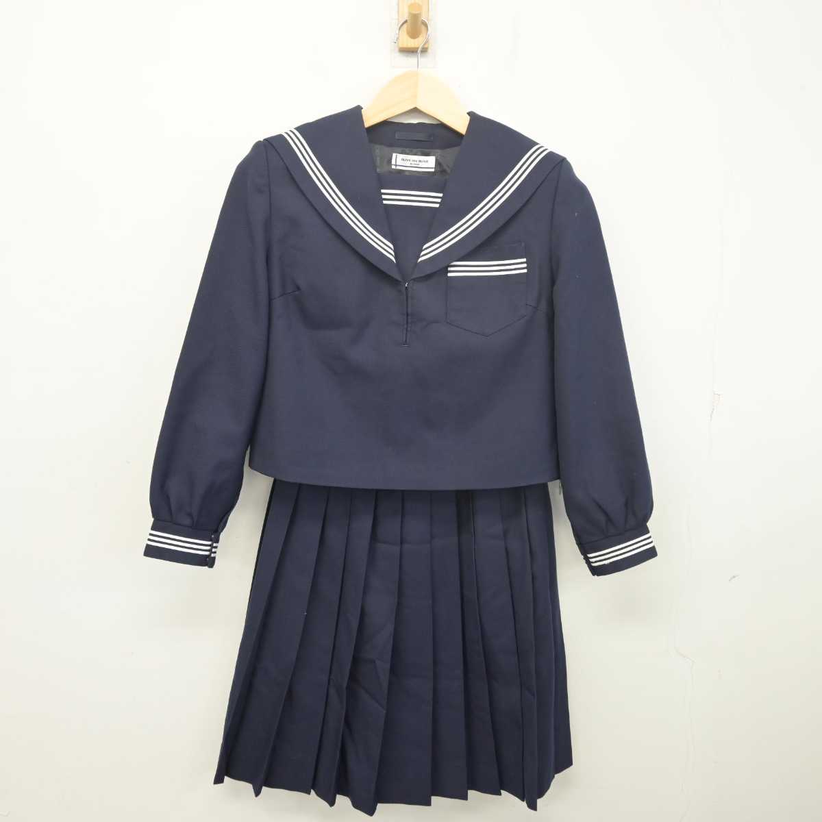 【中古】山口県 富海中学校 女子制服 2点 (セーラー服・スカート) sf055746