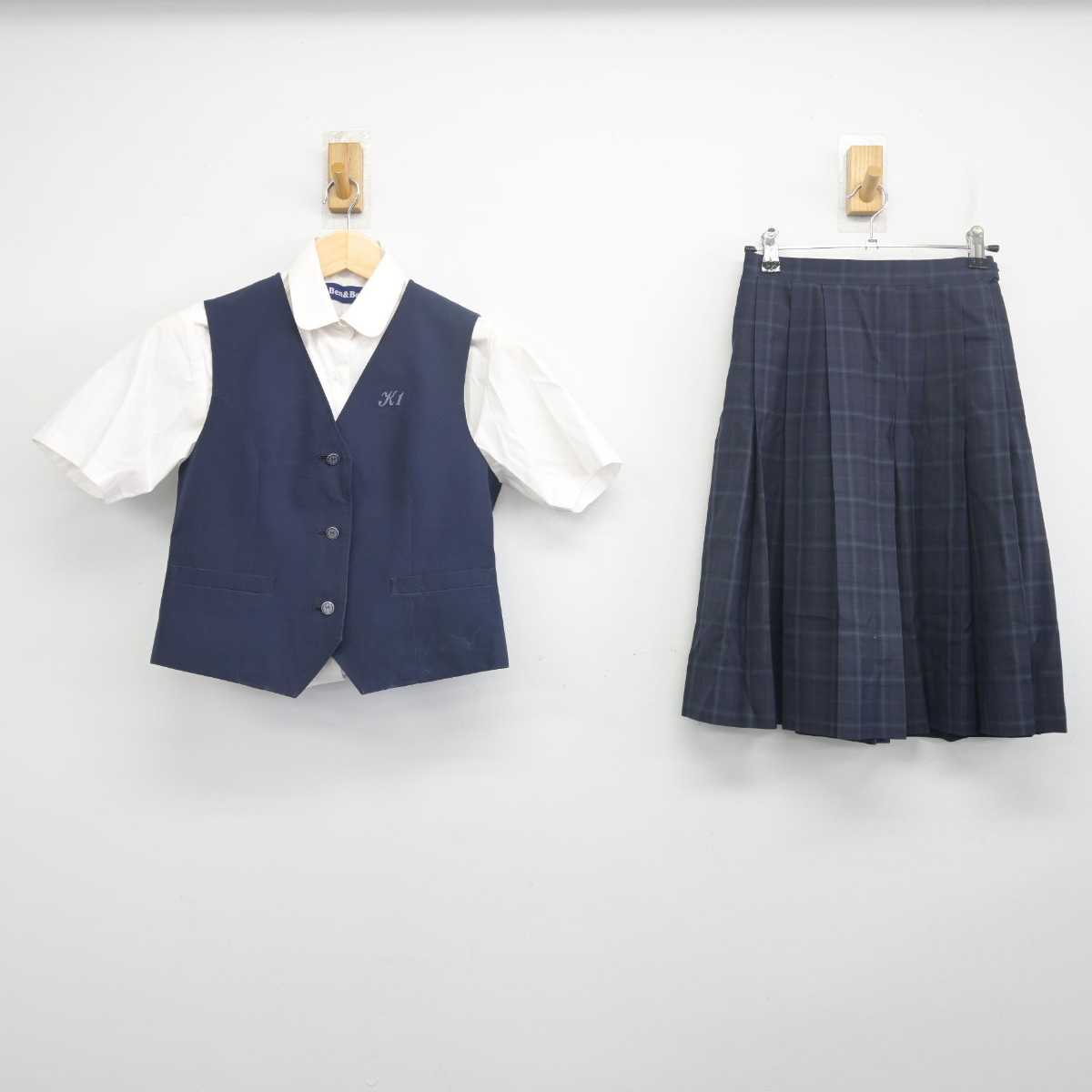 【中古】東京都 開進第一中学校 女子制服 3点 (ベスト・シャツ・スカート) sf055836