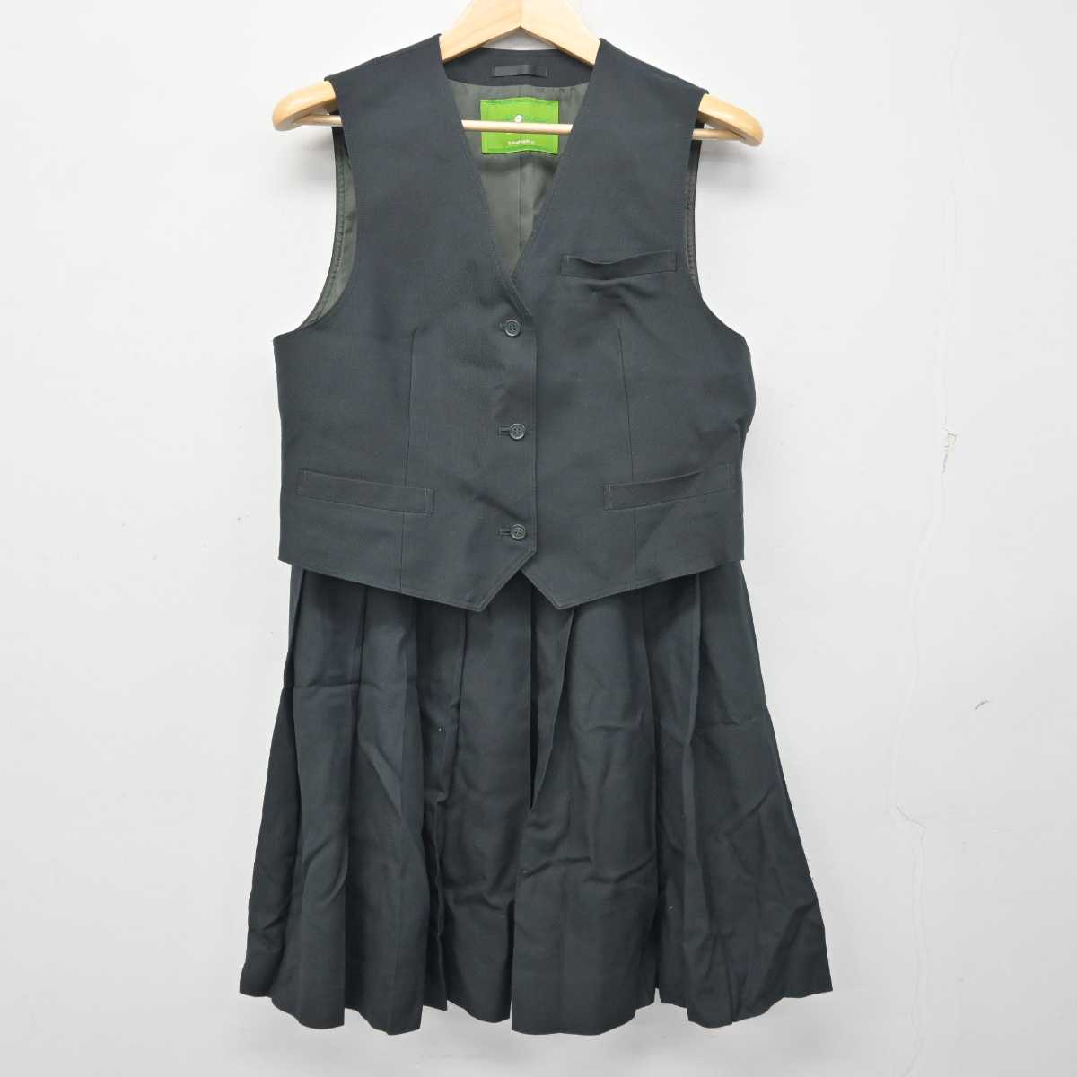 【中古】長崎県 佐世保商業高等学校 女子制服 4点 (ブレザー・ベスト・スカート) sf056011