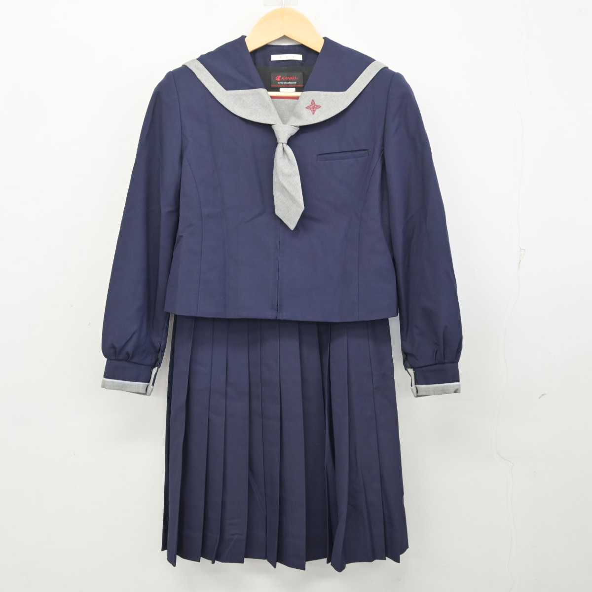 【中古】神奈川県 日本大学中学校 女子制服 3点 (セーラー服・スカート) sf056057