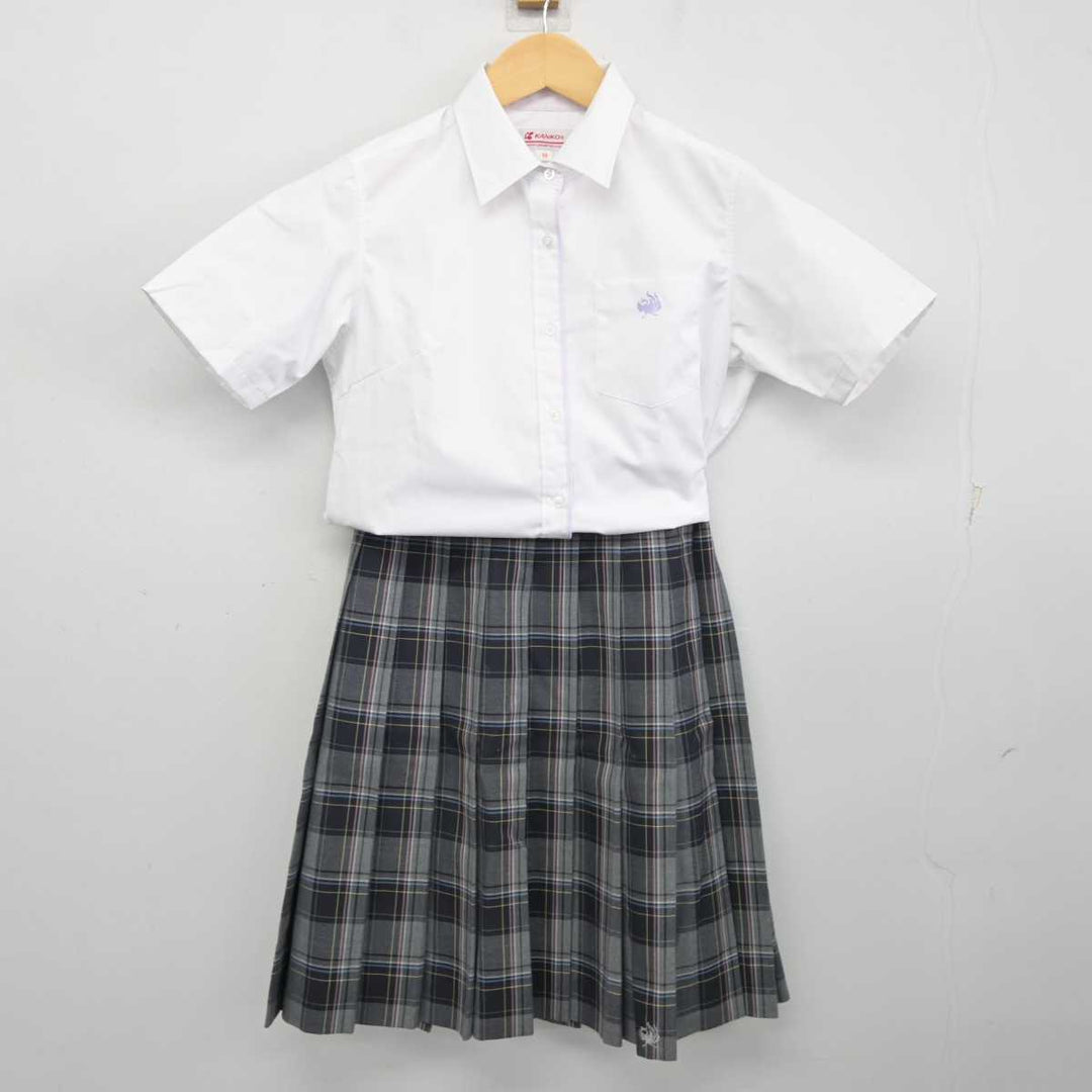 【中古】東京都 武蔵野大学附属千代田高等学院 女子制服 2点 (シャツ・スカート) sf056109 | 中古制服通販パレイド