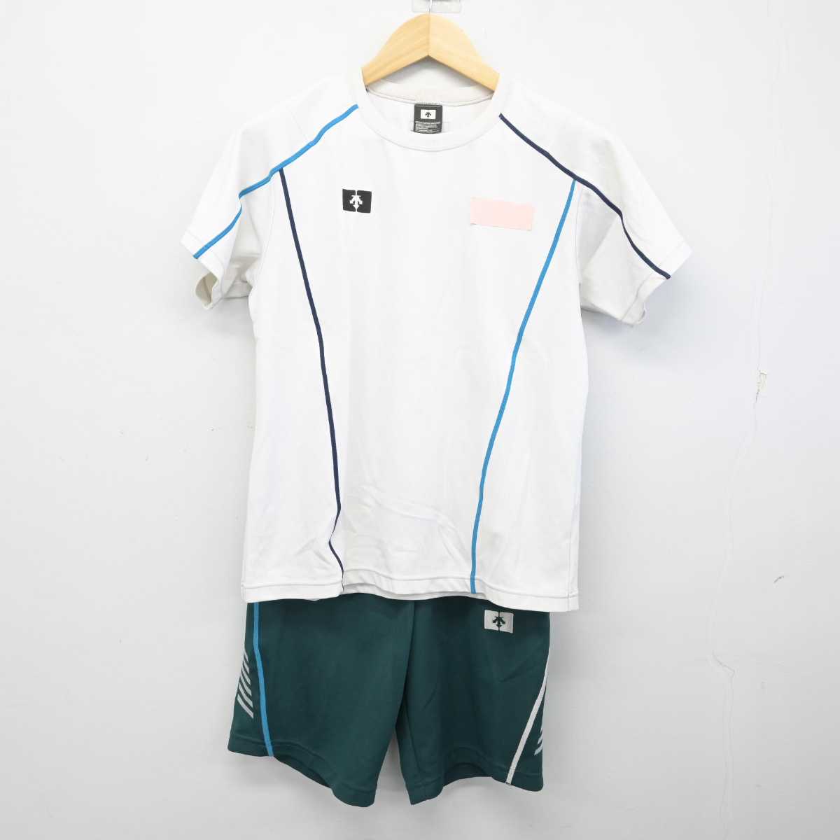 【中古】埼玉県 昌平高等学校 女子制服 2点 (体操服 上・体操服 下) sf056155