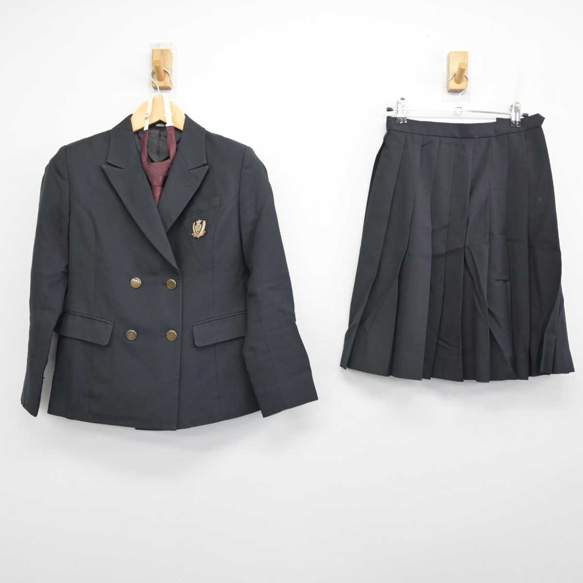 【中古】埼玉県 埼玉栄高等学校 女子制服 3点 (ブレザー・スカート) sf056229