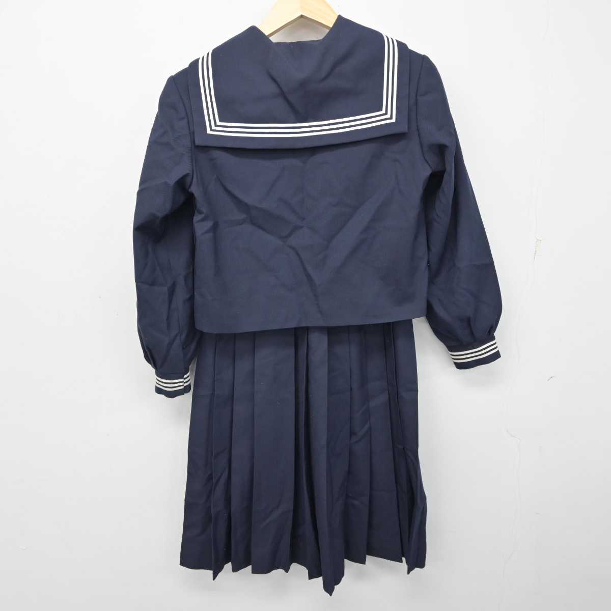 【中古】茨城県 那珂第二中学校 女子制服 3点 (セーラー服・スカート) sf056328