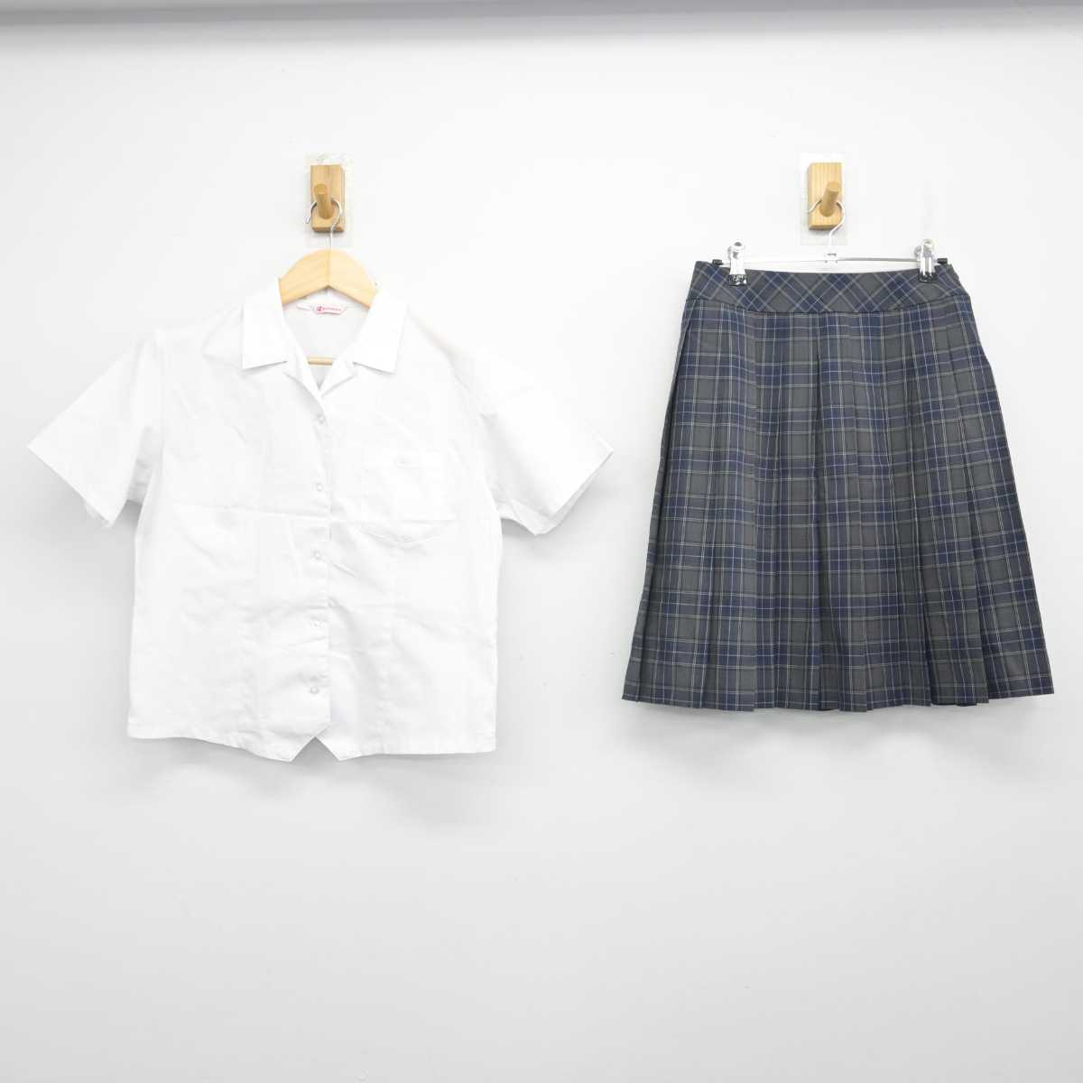 【中古】山形県 上山明新館高等学校 女子制服 2点 (シャツ・スカート) sf056403