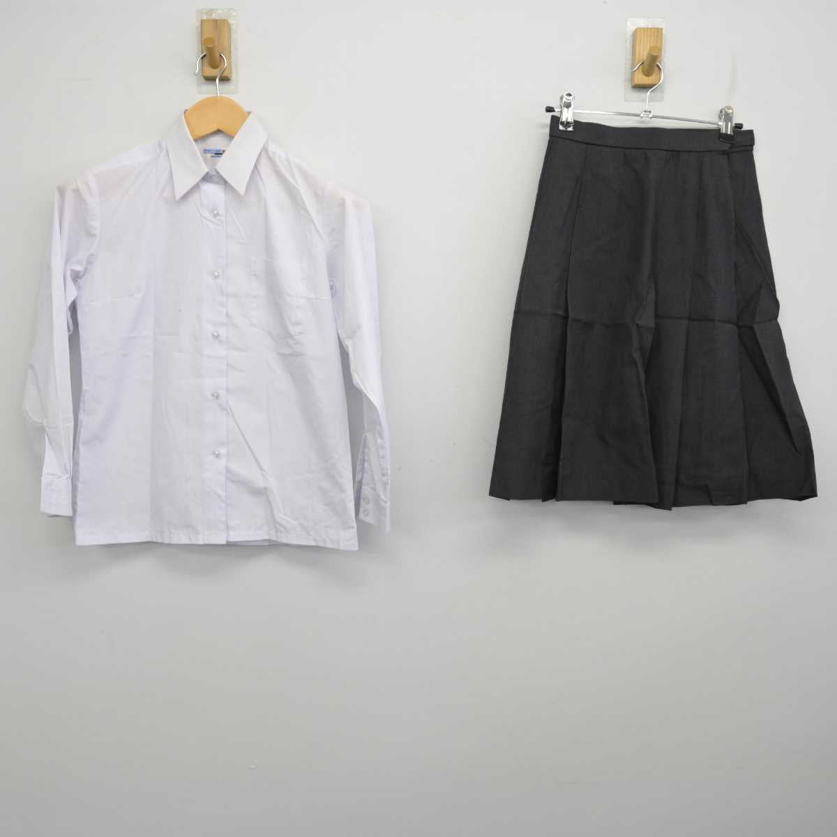 【中古】埼玉県 星野高等学校 女子制服 5点 (ブレザー・ベスト・シャツ・スカート) sf056450