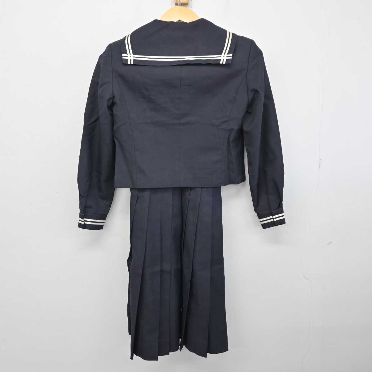 【中古】埼玉県 星野中学校 女子制服 3点 (セーラー服・スカート) sf056453