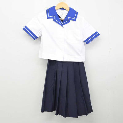 【中古】熊本県 錦ヶ丘中学校 女子制服 2点 (シャツ・スカート) sf056523