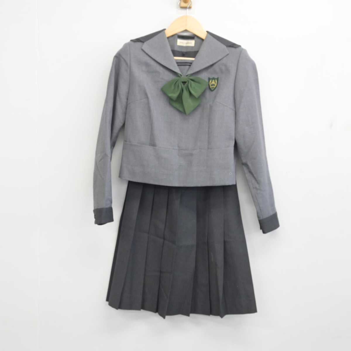 【中古】岡山県 山陽学園高等学校 女子制服 3点 (セーラー服・スカート) sf056613