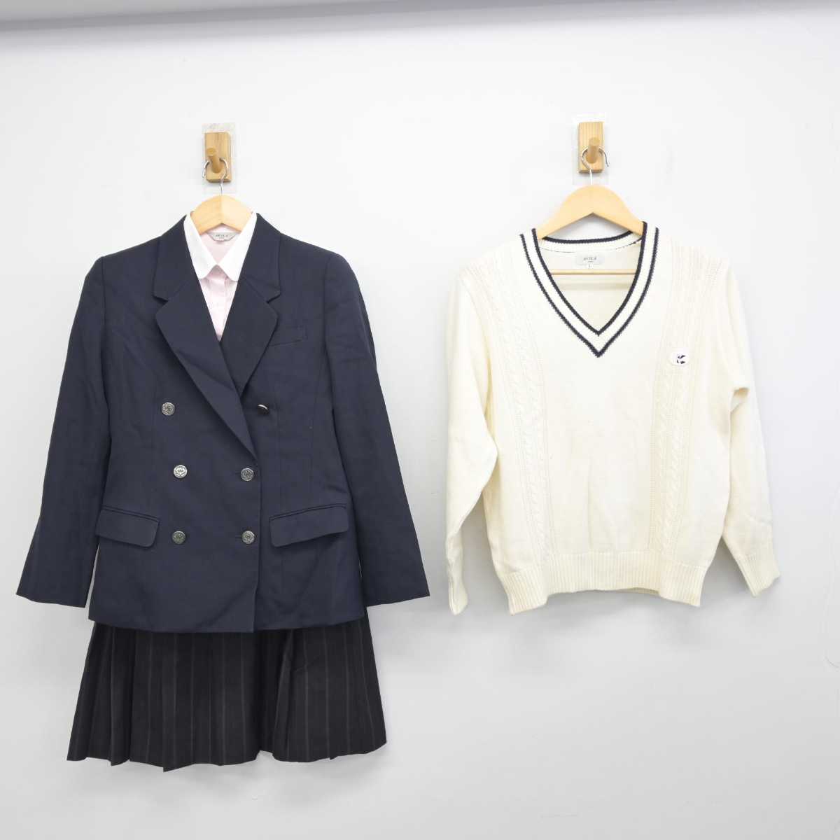 【中古】埼玉県 久喜高等学校 女子制服 4点 (ブレザー・ニット・シャツ・スカート) sf056653