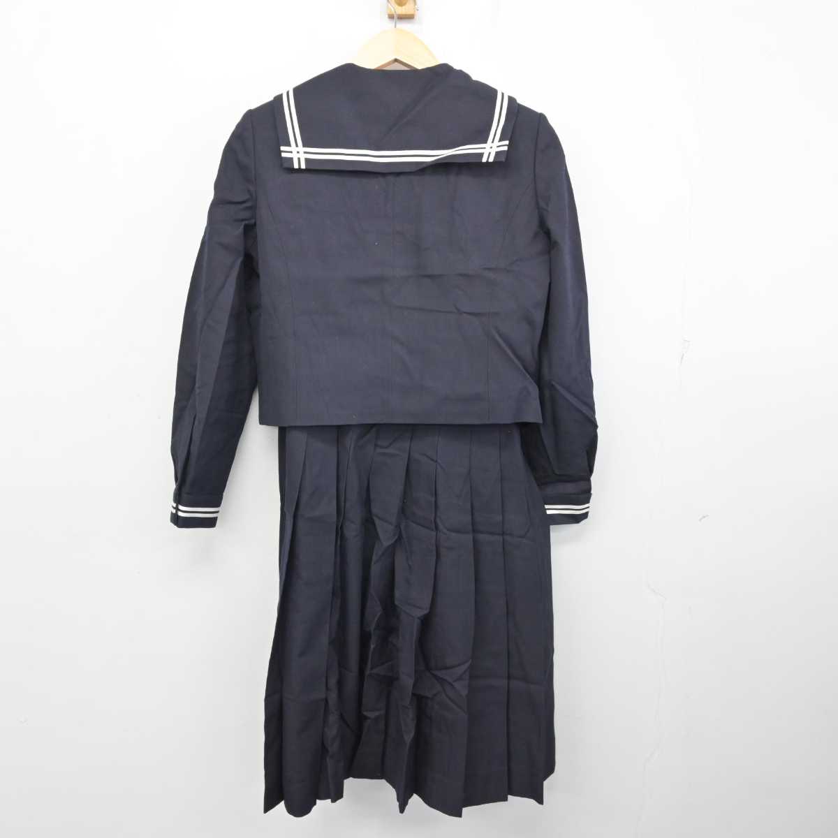 【中古】埼玉県 星野学園中学校 女子制服 2点 (セーラー服・スカート) sf056688