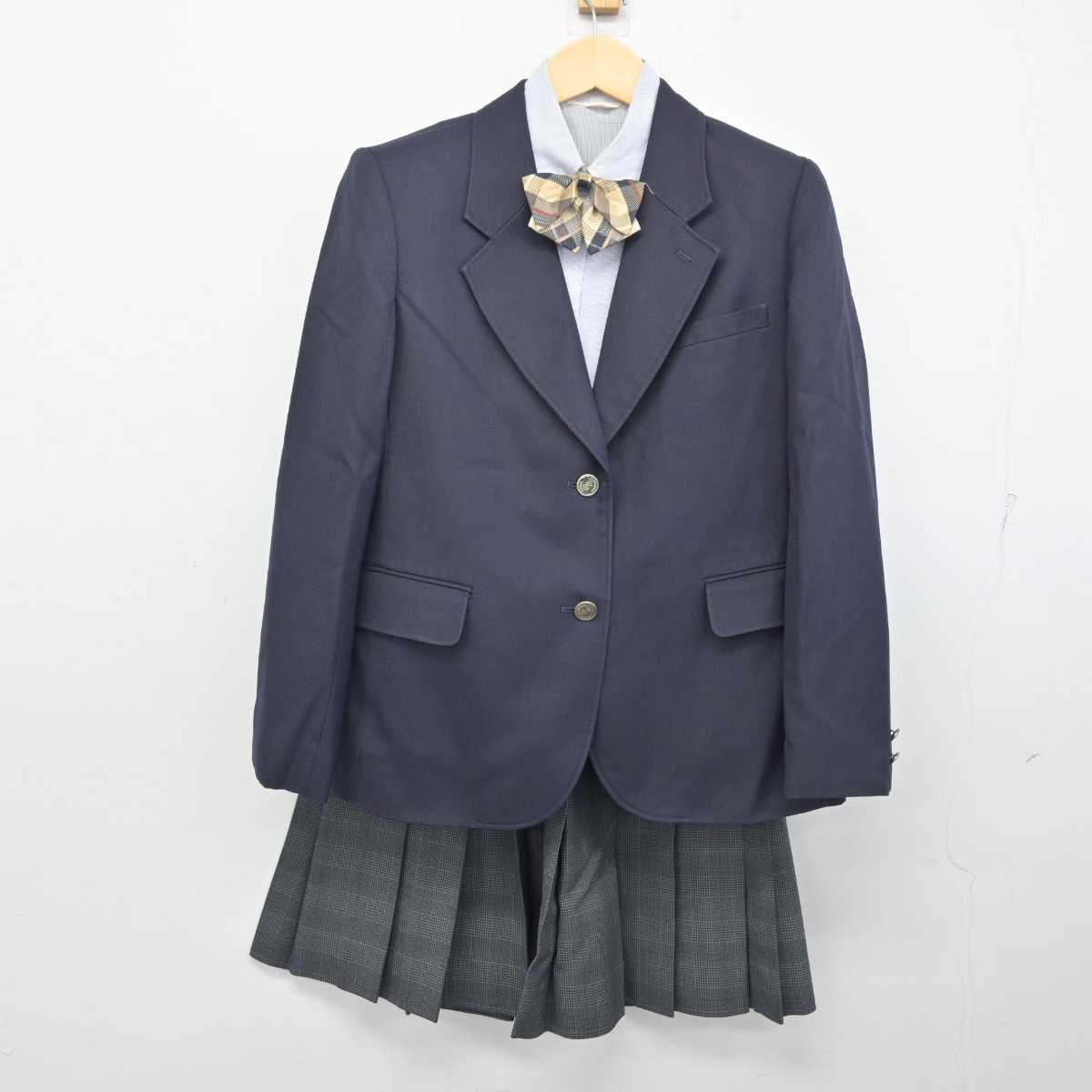 【中古】岐阜県 鶯谷中学高等学校 女子制服 4点 (ブレザー・シャツ・スカート) sf056693