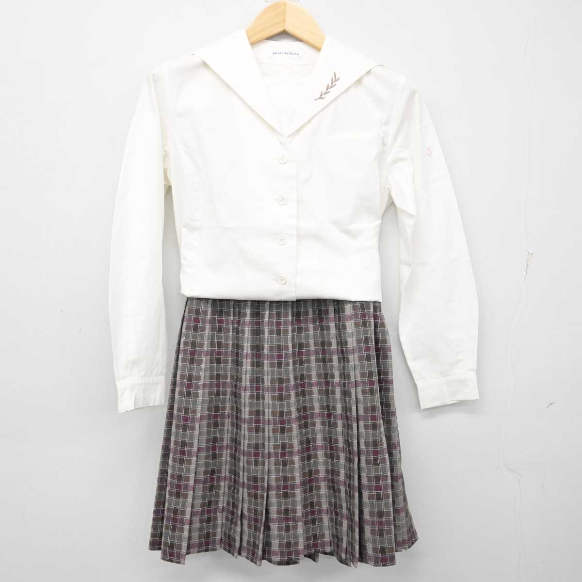 【中古】愛知県 名城大学附属高等学校 女子制服 3点 (シャツ・スカート・スカート) sf056748