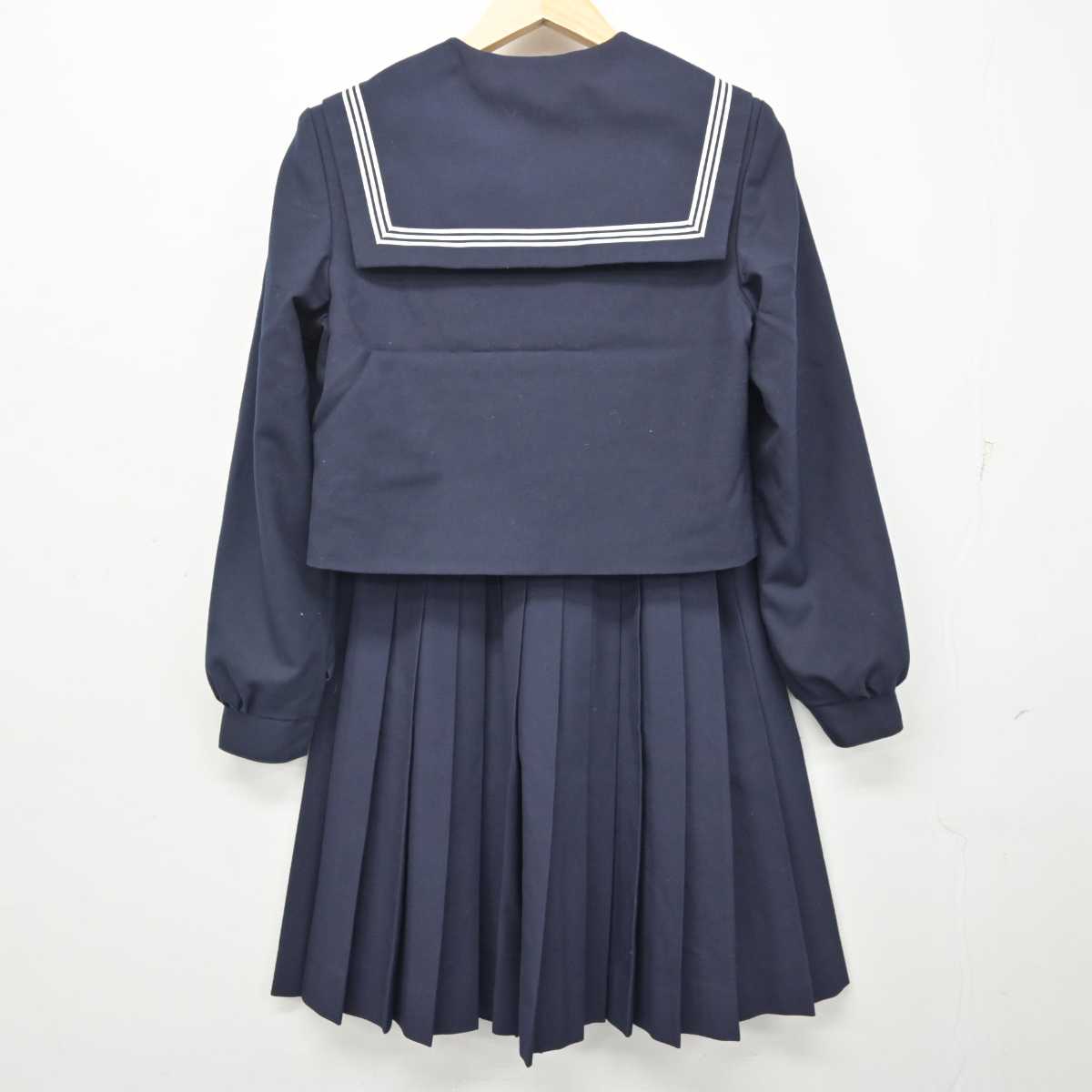 【中古】愛知県 半田中学校 女子制服 3点 (セーラー服・スカート) sf056752