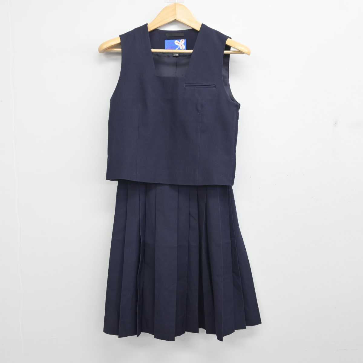 【中古】北海道 琴似中学校 女子制服 3点 (ブレザー・スカート・ベスト) sf056814