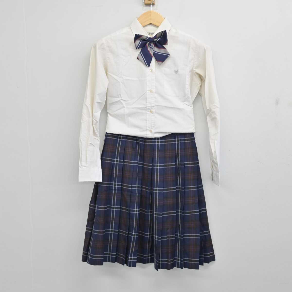 【中古】東京都 工学院大学附属中学校・高等学校 女子制服 4点 (ブレザー・シャツ・スカート) sf056821