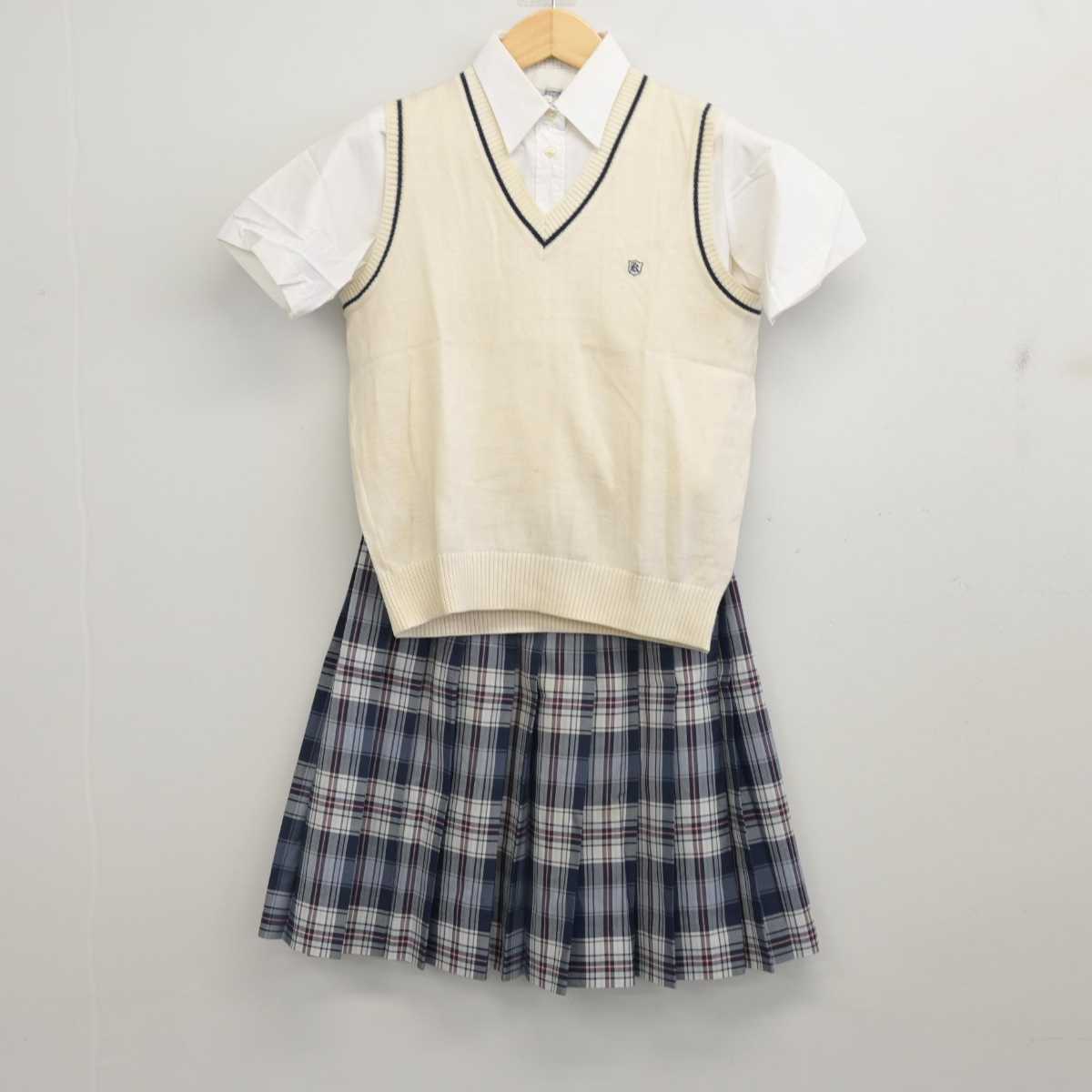 【中古】東京都 工学院大学附属中学校・高等学校 女子制服 3点 (ニットベスト・シャツ・スカート) sf056822