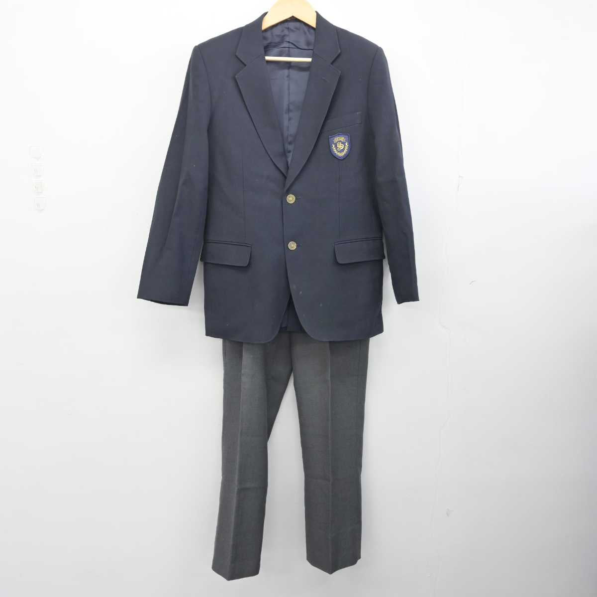 【中古】東京都 桜町高等学校 男子制服 2点 (ブレザー・ズボン) sf056878