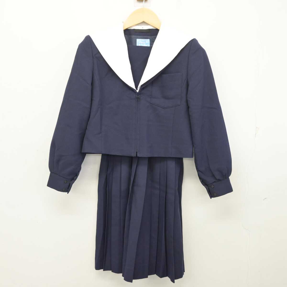 【中古】愛知県 大府西中学校 女子制服 2点 (セーラー服・スカート) sf056896