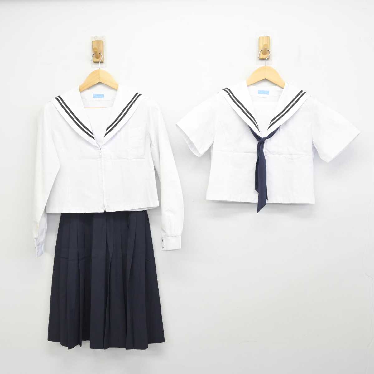 【中古】愛知県 大府西中学校 女子制服 4点 (セーラー服・スカート) sf056898