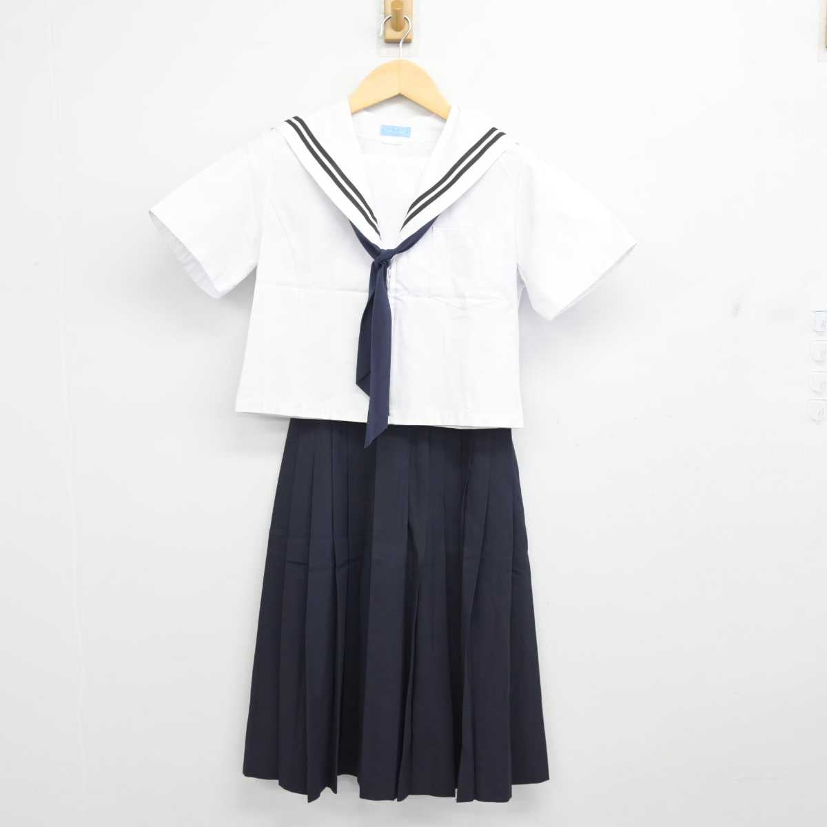 【中古】愛知県 大府西中学校 女子制服 4点 (セーラー服・スカート) sf056898