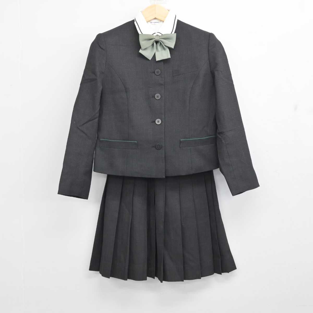 【中古】神奈川県 鎌倉女子大学高等部 女子制服 5点 (ブレザー・ベスト・シャツ・スカート) sf057079