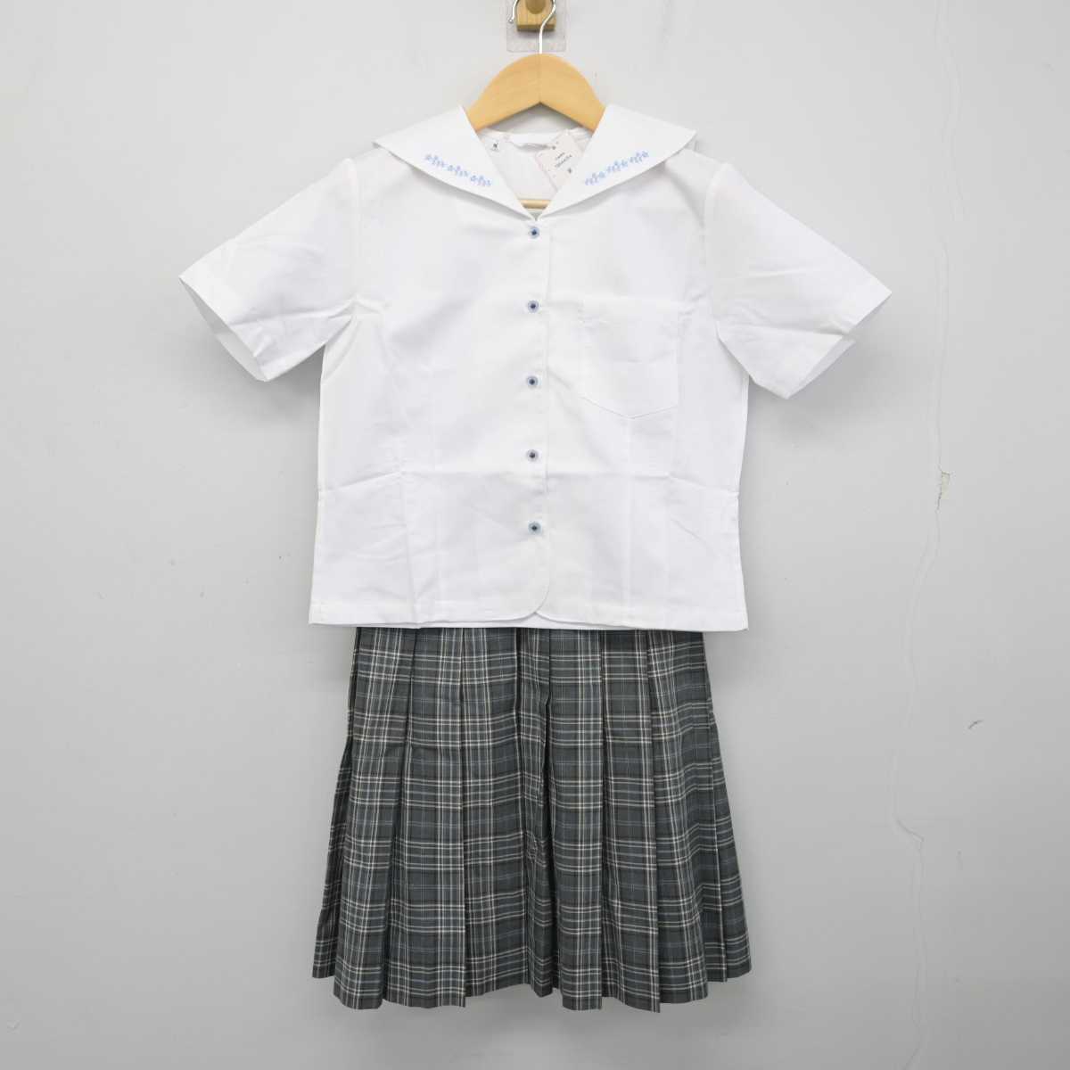 【中古】北海道 北海道大麻高等学校 女子制服 2点 (ブラウス・スカート) sf057306