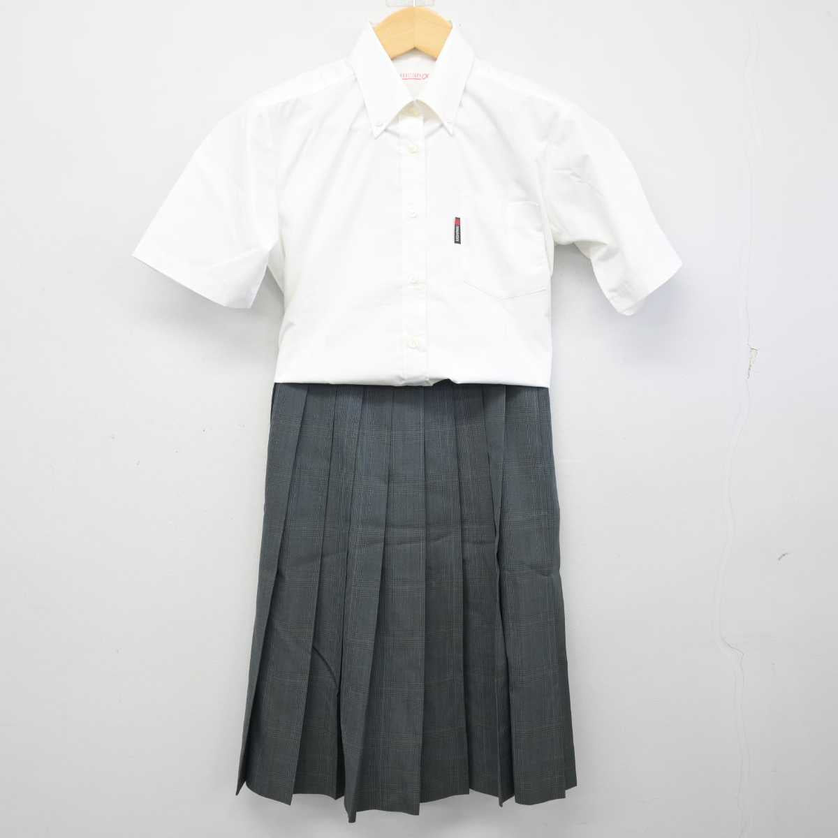 【中古】千葉県 柏井高等学校 女子制服 3点 (シャツ・スカート) sf057367