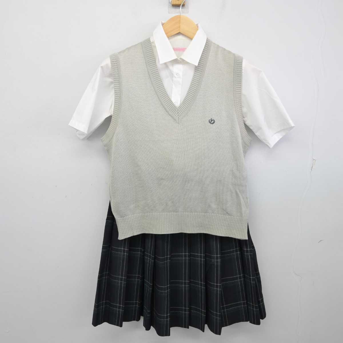 【中古】東京都 真光寺中学校 女子制服 3点 (ニットベスト・シャツ・スカート) sf057396