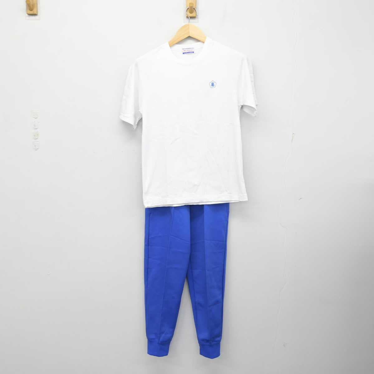 【中古】岐阜県 武儀高等学校 女子制服 3点 (ジャージ 上・体操服 上・ジャージ 下) sf057478