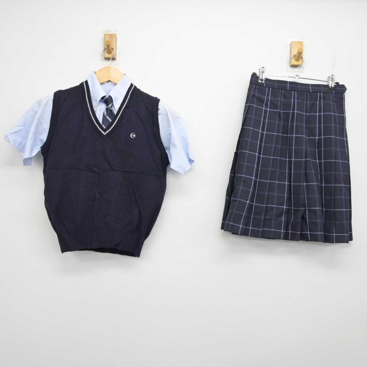 【中古】大阪府 好文学園女子高等学校 女子制服 4点 (ニットベスト・シャツ・スカート) sf057533