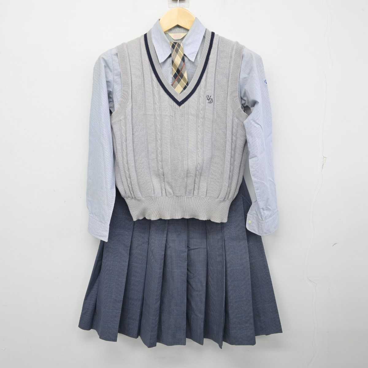 【中古】岐阜県 鶯谷中学・高等学校 女子制服 4点 (シャツ・ニットベスト・スカート) sf057683