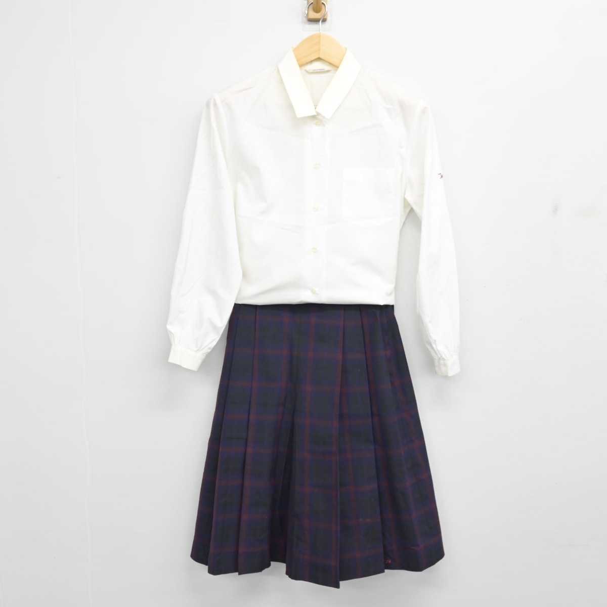 【中古】佐賀県 鳥栖工業高等学校 女子制服 2点 (シャツ・スカート) sf057730