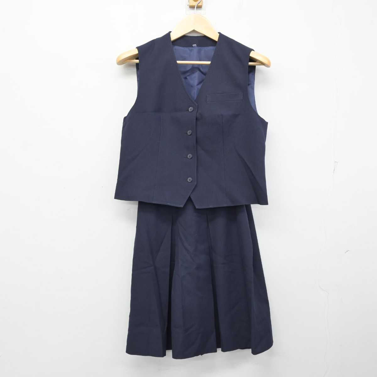 【中古】滋賀県 草津東高等学校 女子制服 7点 (ブレザー・ベスト・スカート・スカート) sf057913