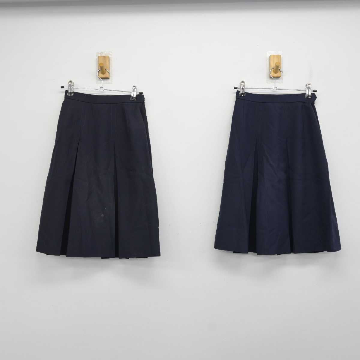 【中古】滋賀県 草津東高等学校 女子制服 7点 (ブレザー・ベスト・スカート・スカート) sf057913