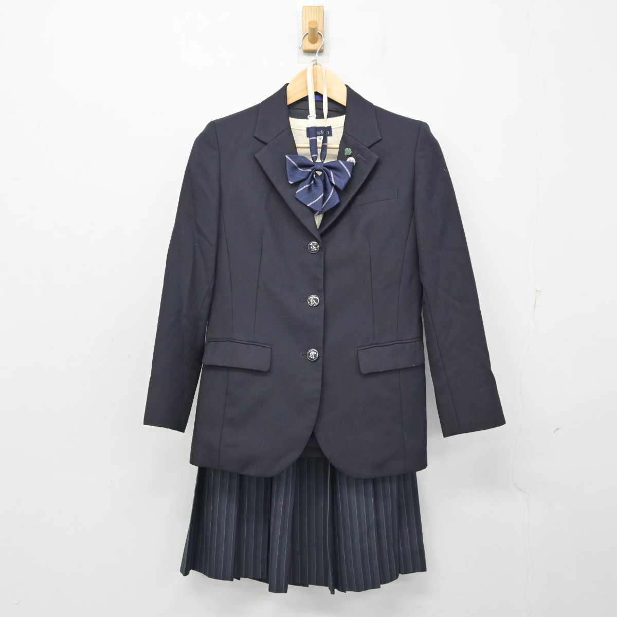 【中古】大阪府 大阪薫英女学院高等学校 女子制服 6点 (ブレザー・ニット・スカート) sf058033