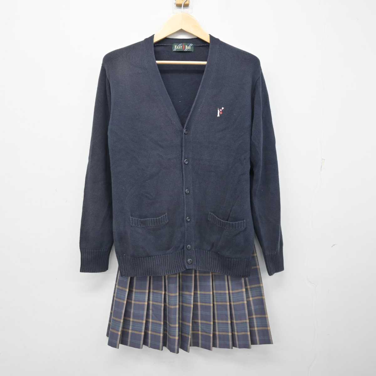 【中古】東京都 武蔵野北高等学校 女子制服 4点 (ニット・スカート) sf058092