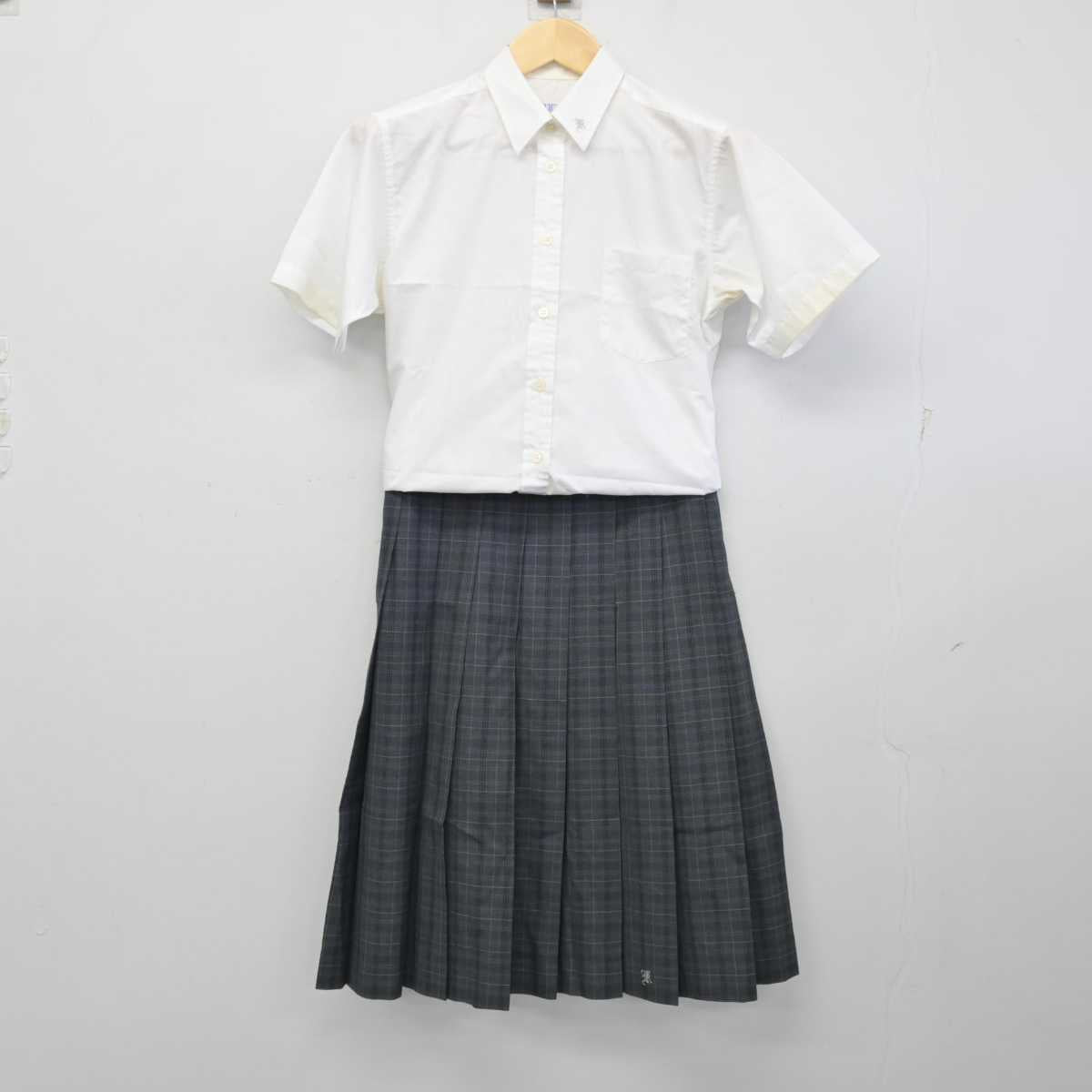 【中古】大阪府 金剛高等学校 女子制服 2点 (シャツ・スカート) sf058192